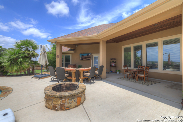 Listing photo id 31 for 108 Westfield
