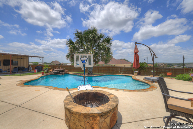 Listing photo id 32 for 108 Westfield