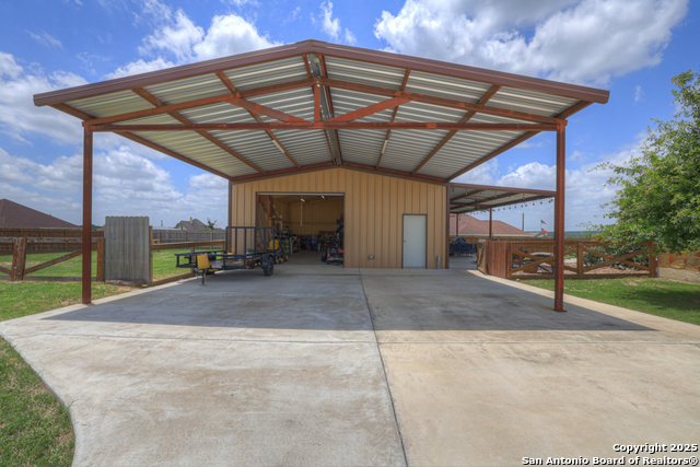 Listing photo id 40 for 108 Westfield
