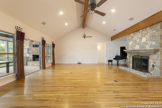Listing photo id 8 for 1245 Phantom Rider Trail