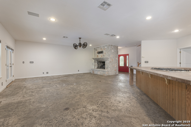 Listing photo id 48 for 1245 Phantom Rider Trail