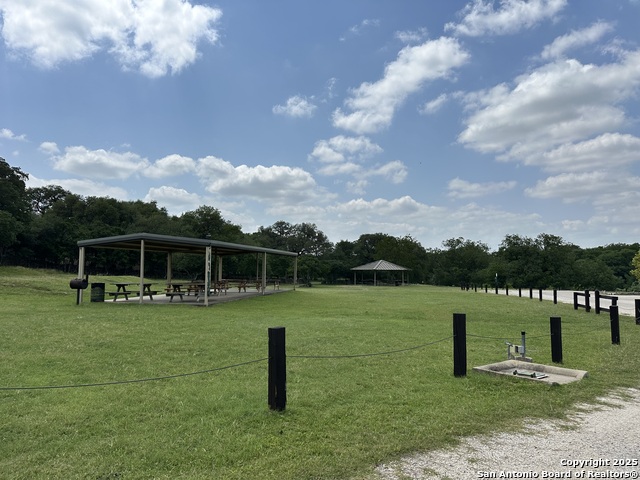 Listing photo id 73 for 1245 Phantom Rider Trail