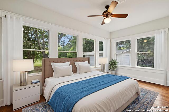 Listing photo id 20 for 233 May Street