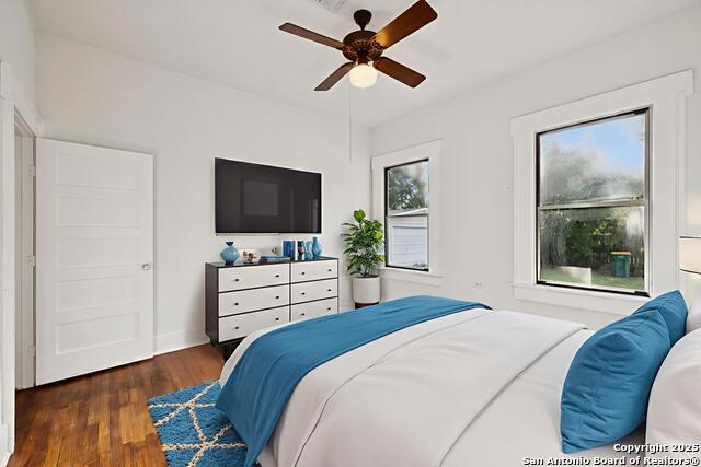 Listing photo id 21 for 233 May Street