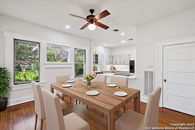 Listing photo id 7 for 233 May Street
