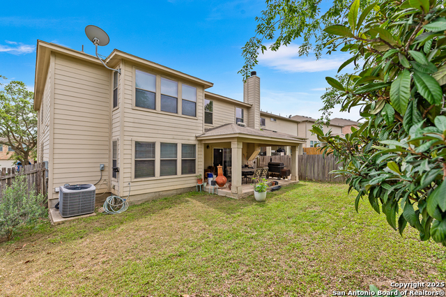 Listing photo id 19 for 6743 Spearwood