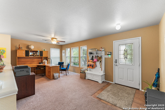 Listing photo id 3 for 6743 Spearwood