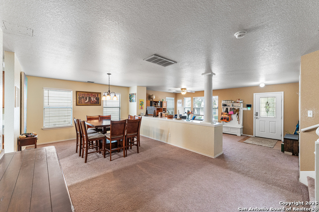 Listing photo id 6 for 6743 Spearwood