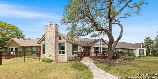 Details for 210 Four Bears, Kerrville, TX 78028