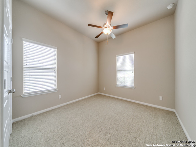 Listing photo id 18 for 306 Woods Of Boerne