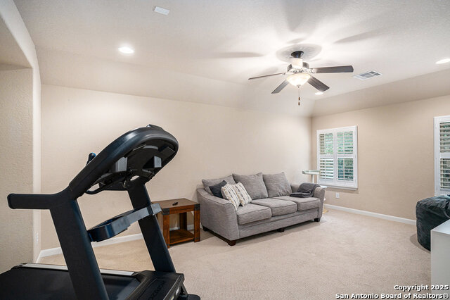 Listing photo id 28 for 2715 Sonata Park