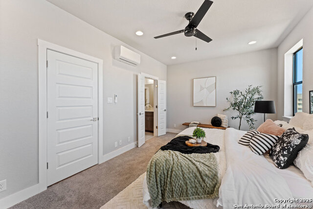 Listing photo id 14 for 7924 Kennedy Hill