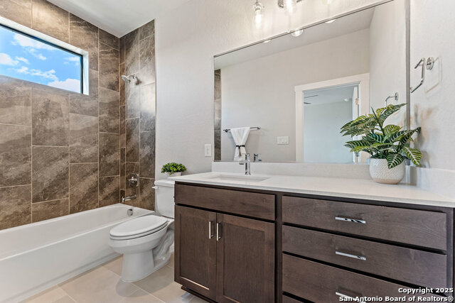 Listing photo id 18 for 7924 Kennedy Hill