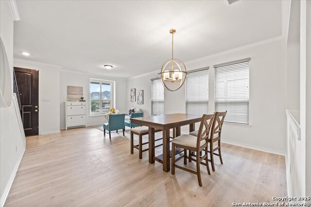 Image 6 of 40 For 22418 Peonia Park