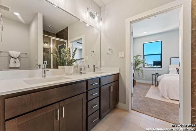 Listing photo id 16 for 7940 Kennedy Hl Unit 7