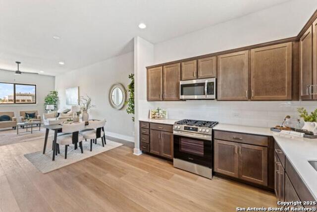 Listing photo id 0 for 7940 Kennedy Hl Unit 7