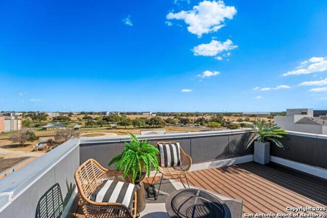 Listing photo id 20 for 7940 Kennedy Hl Unit 7