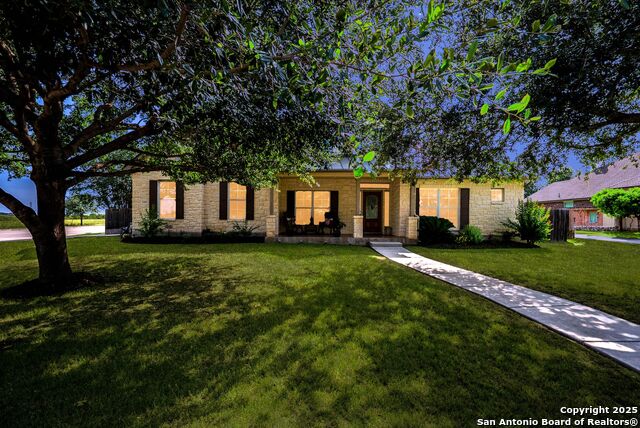 Listing photo id 2 for 3353 Joshs Way