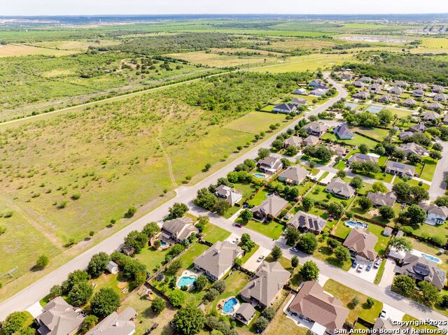 Listing photo id 49 for 3353 Joshs Way