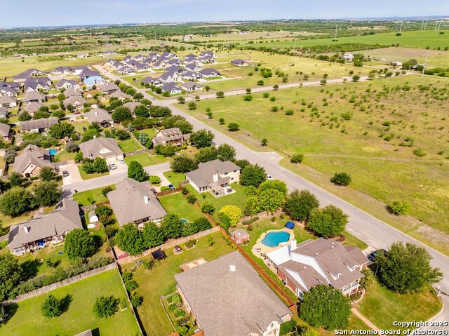 Listing photo id 53 for 3353 Joshs Way