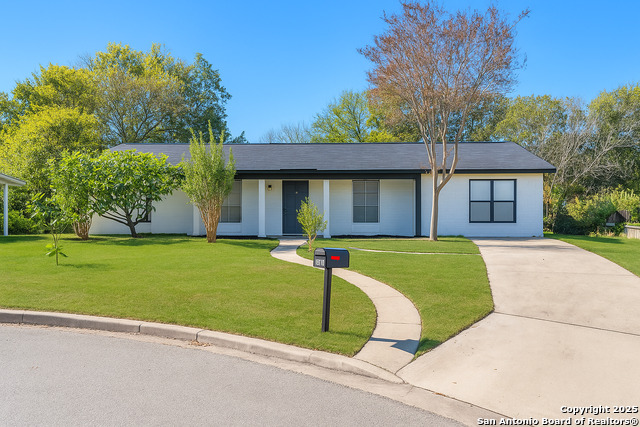 Details for 7630 Sage Oak St, Live Oak, TX 78233