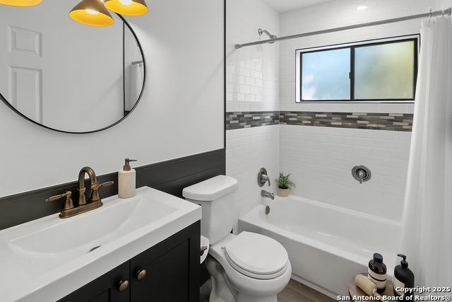 Listing photo id 8 for 7630 Sage Oak St