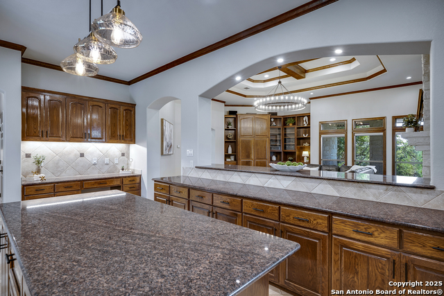 Listing photo id 19 for 112 Legend Hollow
