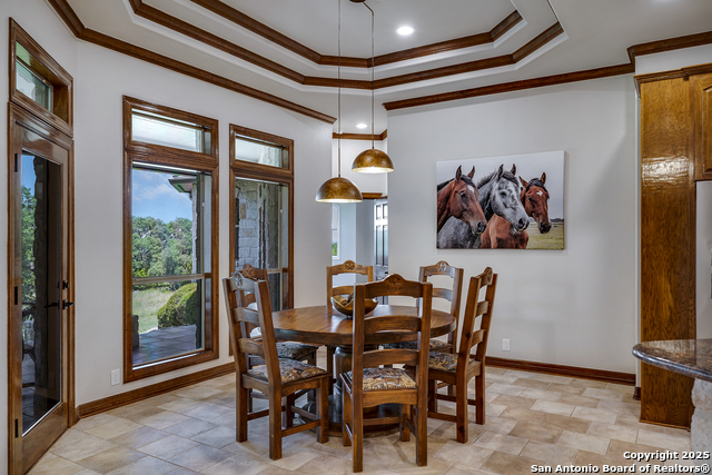 Listing photo id 21 for 112 Legend Hollow