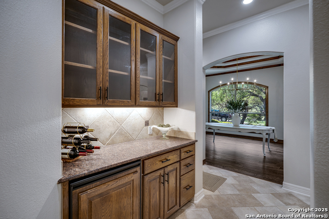 Listing photo id 23 for 112 Legend Hollow