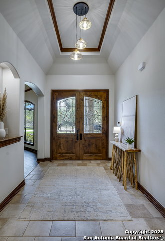 Listing photo id 6 for 112 Legend Hollow