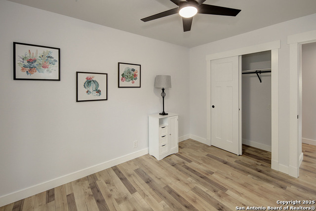 Listing photo id 29 for 2714 Floral Way