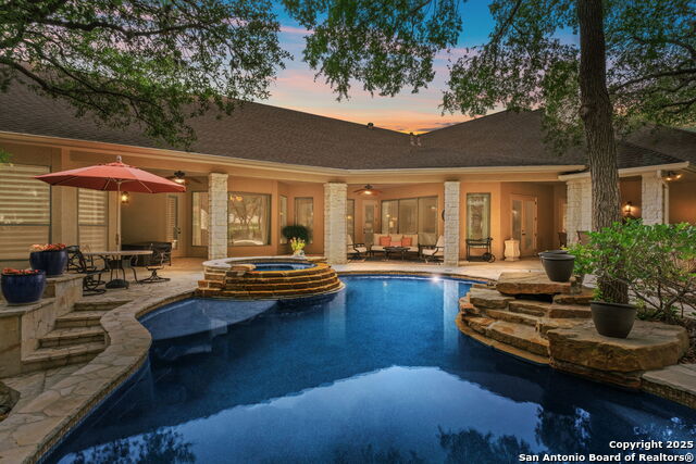Listing photo id 0 for 20027 Buckhead