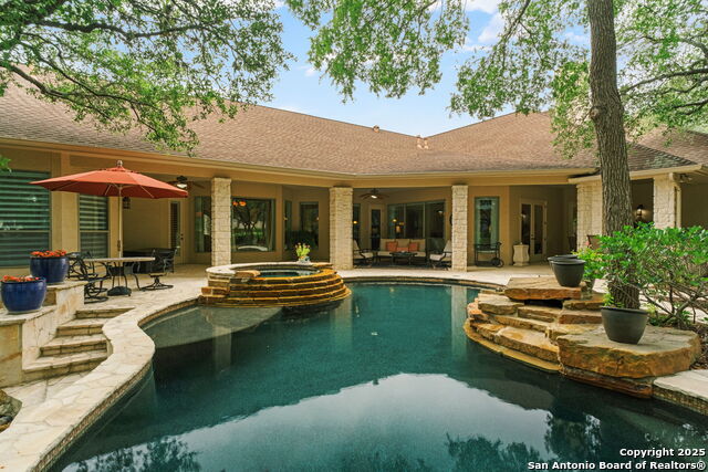 Listing photo id 40 for 20027 Buckhead