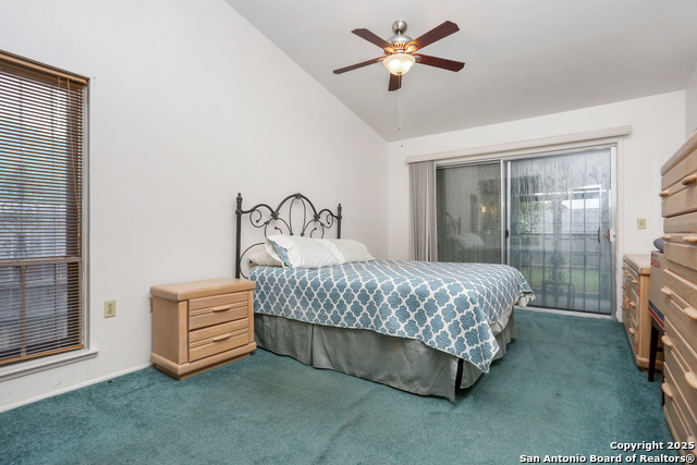 Listing photo id 9 for 5018 Las Campanas