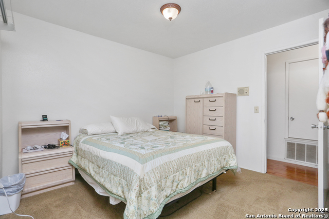 Listing photo id 15 for 5018 Las Campanas