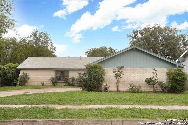 Listing photo id 0 for 5018 Las Campanas