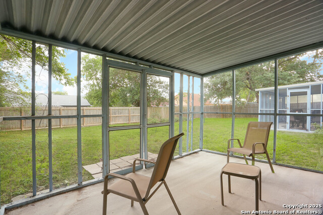 Listing photo id 20 for 5018 Las Campanas