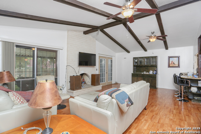 Listing photo id 3 for 5018 Las Campanas