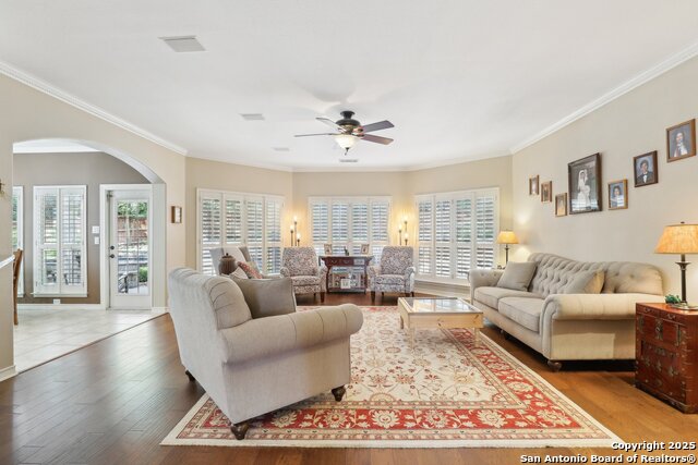 Listing photo id 4 for 2929 Mccaskey Ridge