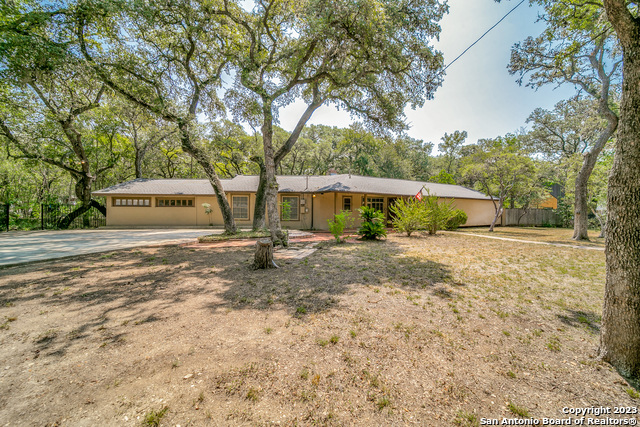 Listing photo id 0 for 6514 West Avenue