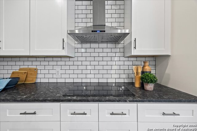 Listing photo id 18 for 3809 Arroyo Seco