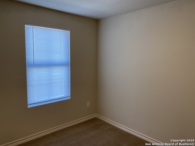Image 30 of 36 For 7010 Donovan Way  102