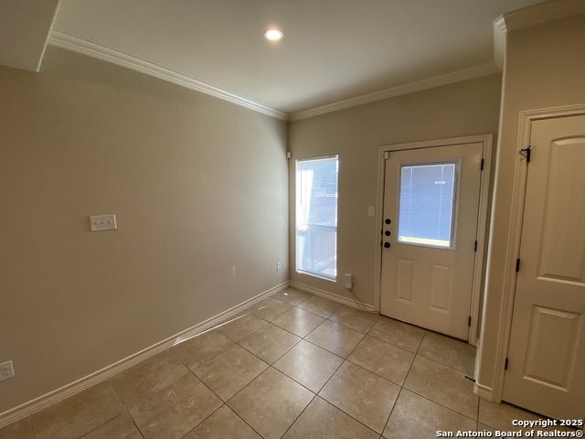 Image 7 of 36 For 7010 Donovan Way  102