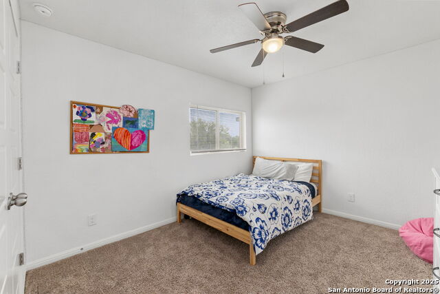 Listing photo id 26 for 8808 Straight Oaks