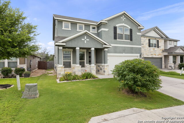 Listing photo id 1 for 8808 Straight Oaks