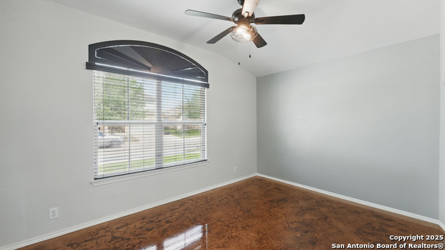 Image 38 of 45 For 878 Avery Pkwy