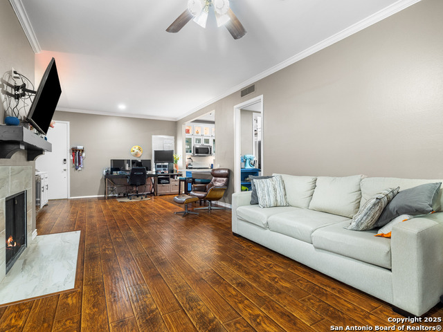 Image 9 of 23 For 7707 Broadway  17