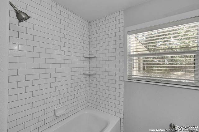 Image 13 of 16 For 917 Ivy Ln  