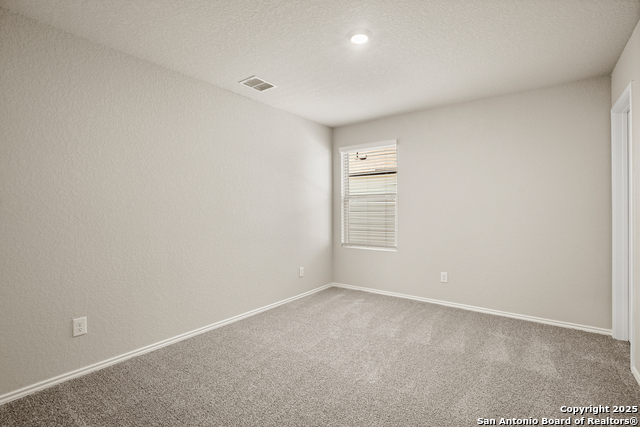 Listing photo id 12 for 9302 Graze Land Drive