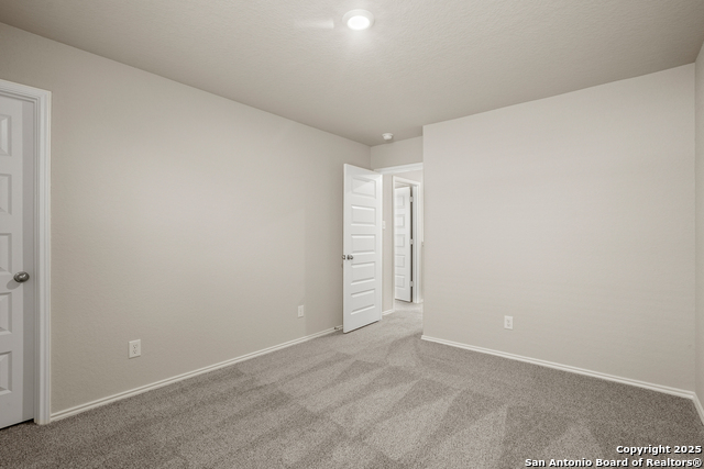 Listing photo id 13 for 9302 Graze Land Drive